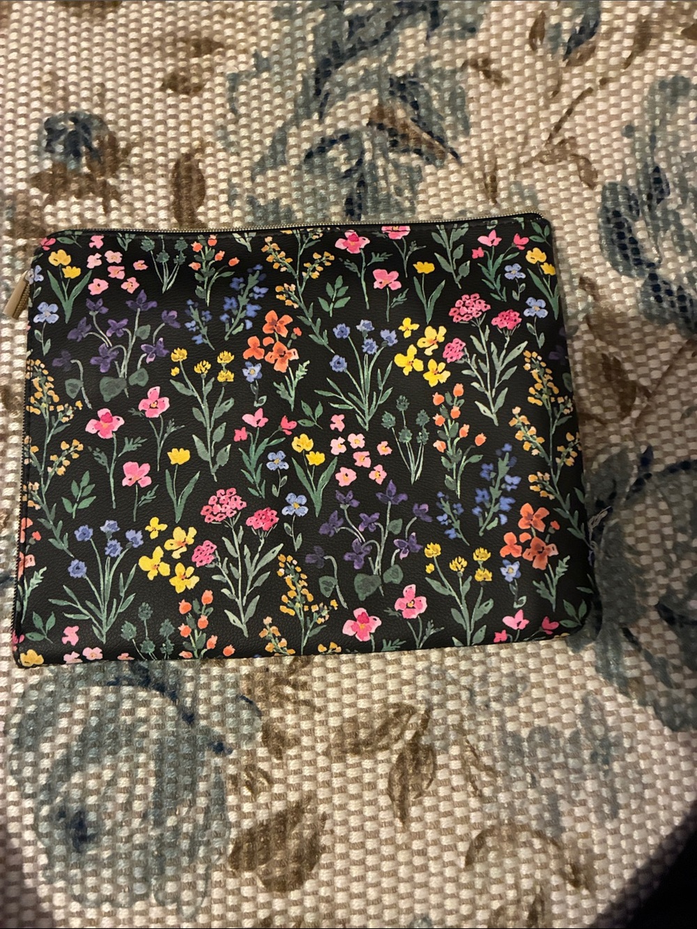 Women's‎ Black Floral Travel Pouch - Stylish Carry-All